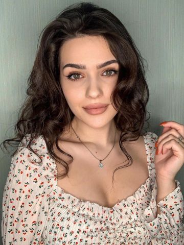 Проститутка Амина